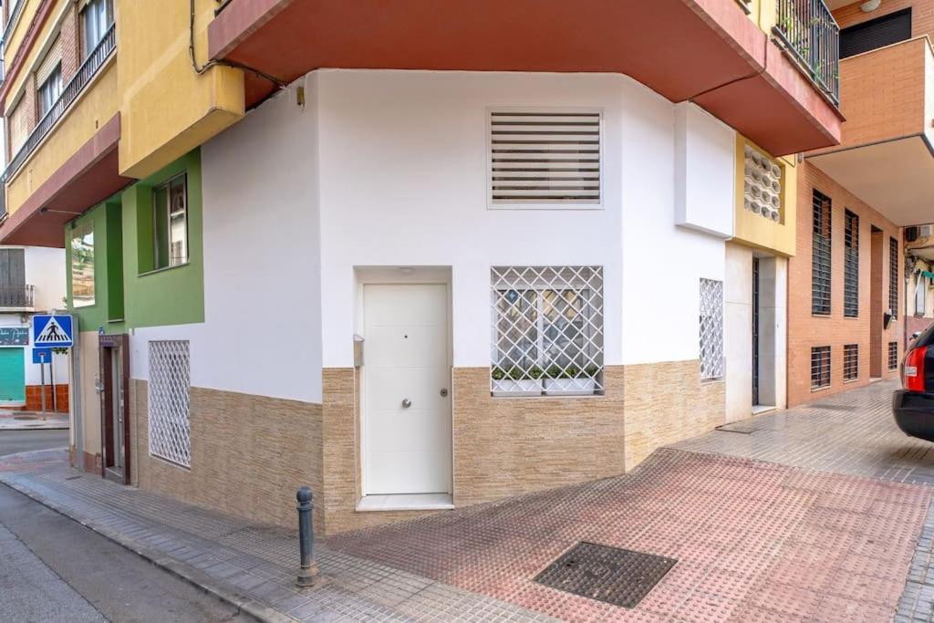 Loft De Diseno Cerca De La Playa - El Palo Apartament